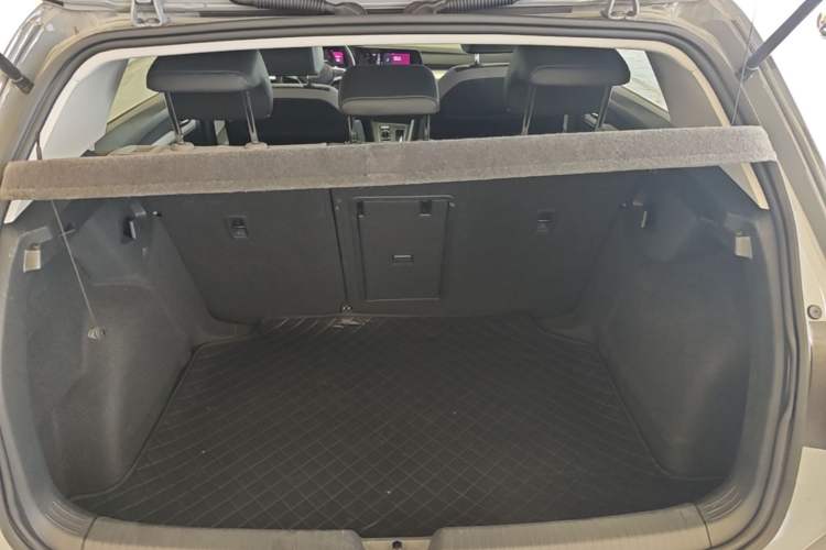 Used Volkswagen Golf 2021 280TSI DSG Pro Trunk