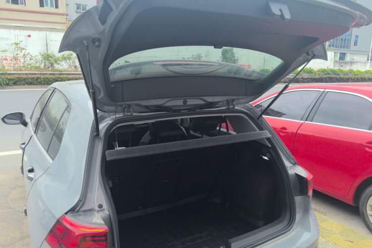 Used Volkswagen Golf 2021 280TSI DSG Pro Trunk