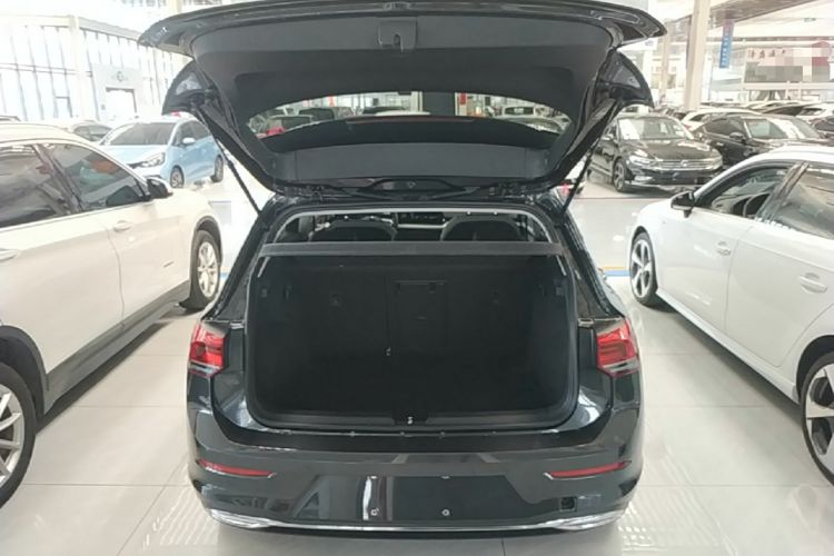 Used Volkswagen Golf 2021 280TSI DSG Pro Trunk
