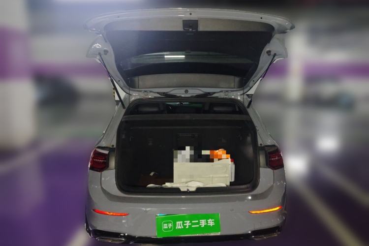 Used Volkswagen Golf 2021 280TSI DSG R-Line Trunk