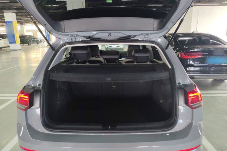 Used Volkswagen Golf 2021 280TSI DSG Pro Trunk