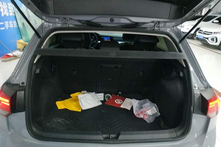Used Volkswagen Golf 2021 280TSI DSG Pro Trunk