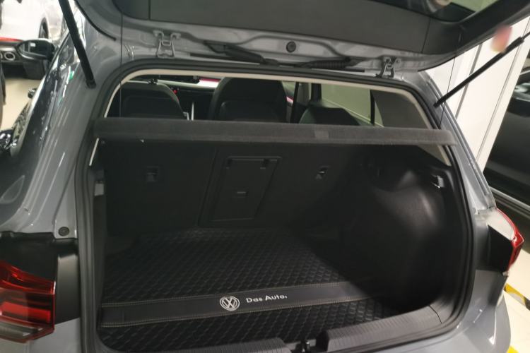Used Volkswagen Golf 2021 280TSI DSG Pro Trunk