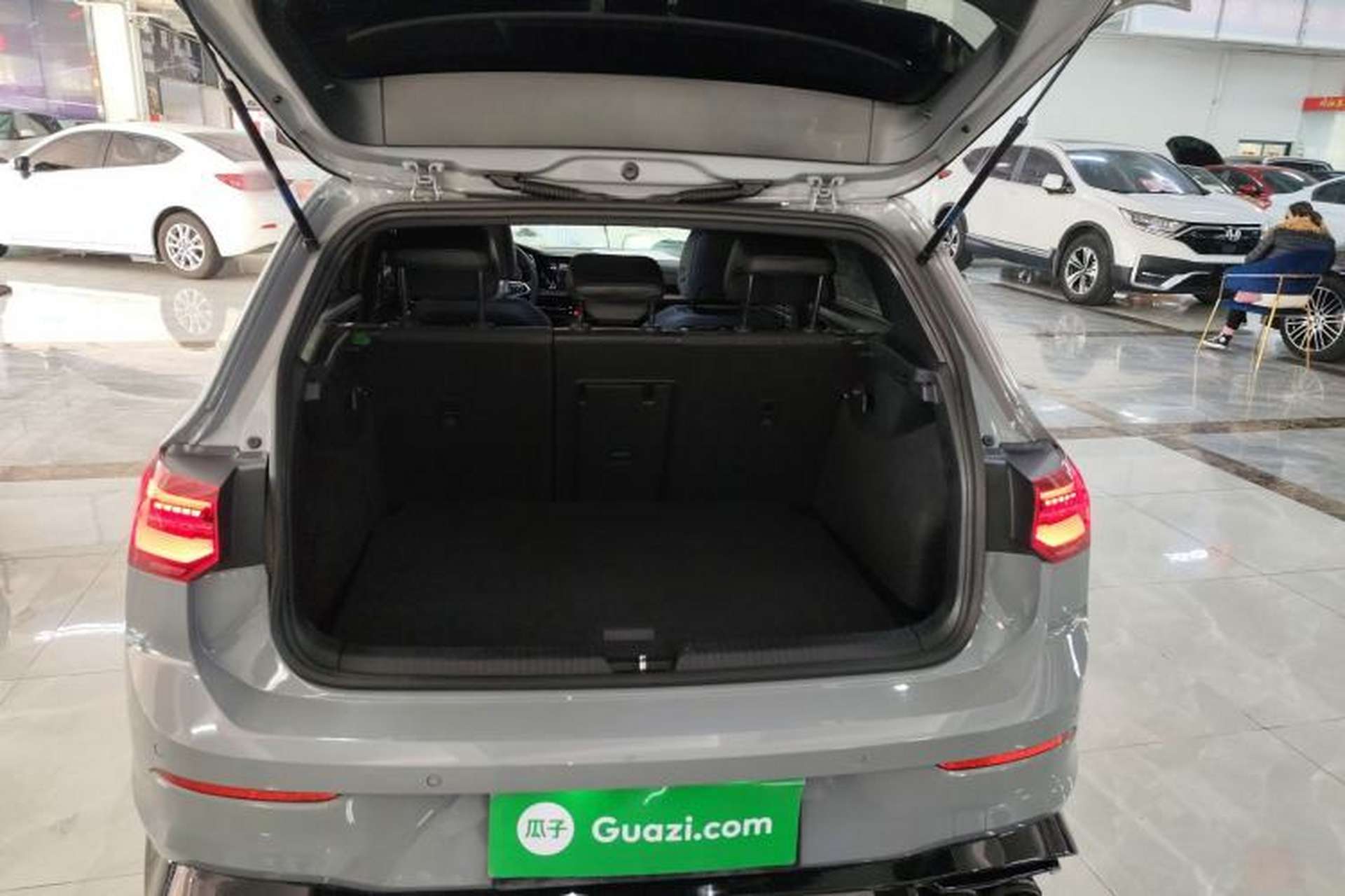 Used Volkswagen Golf 2021 280TSI DSG R-Line Trunk