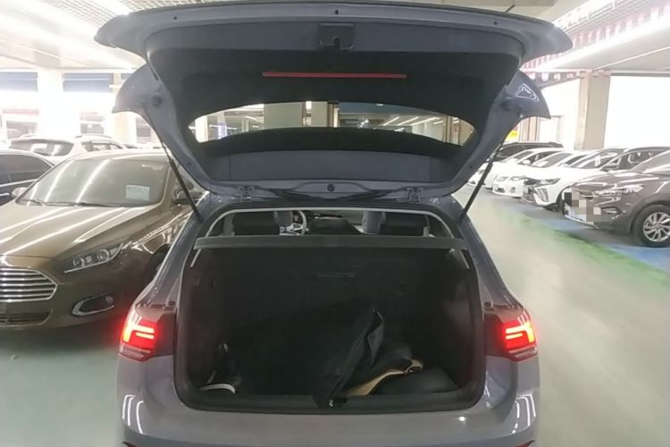 Used Volkswagen Golf 2021 280TSI DSG Pro Trunk