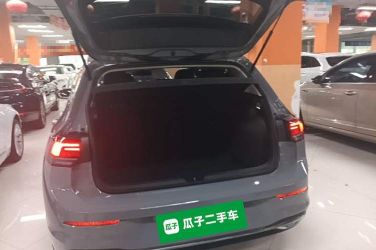 Used Volkswagen Golf 2021 280TSI DSG Pro Trunk