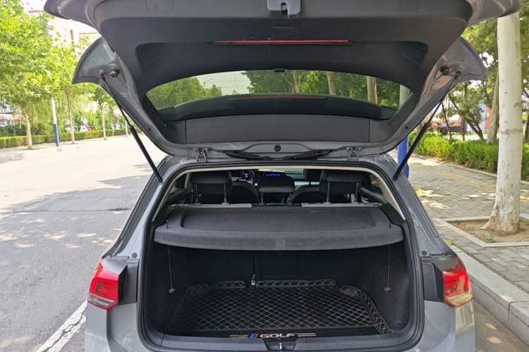 Used Volkswagen Golf 2021 280TSI DSG Pro Trunk