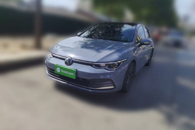 Ojetý Volkswagen Golf 2021 280TSI DSG Pro