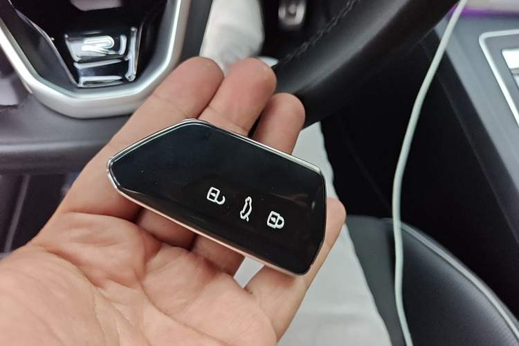 Used Volkswagen Golf 2021 280TSI DSG R-Line Vehicle Key