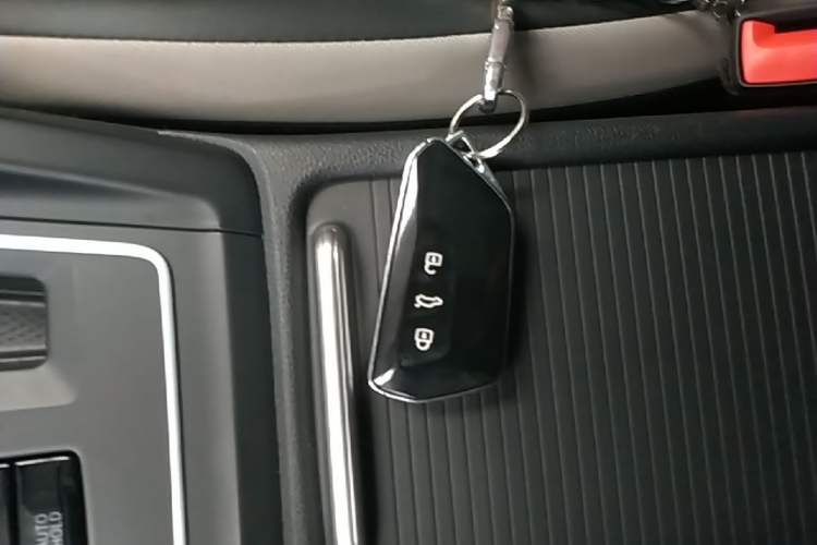 Used Volkswagen Golf 2021 280TSI DSG Pro Vehicle Key