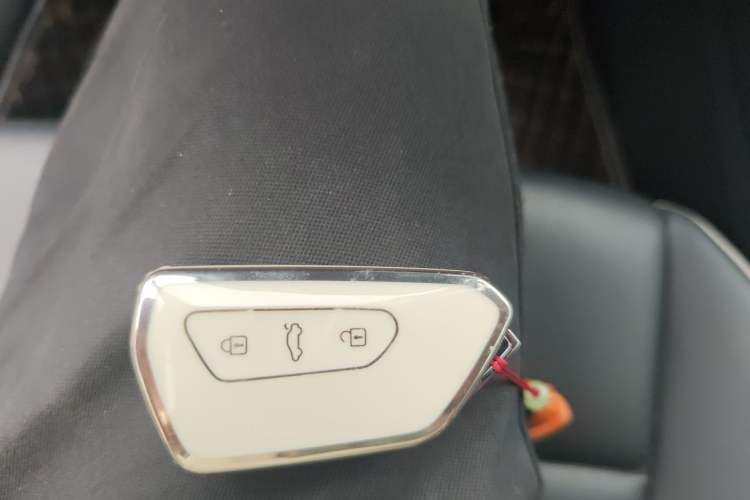Used Volkswagen Golf 2021 280TSI DSG Pro Vehicle Key
