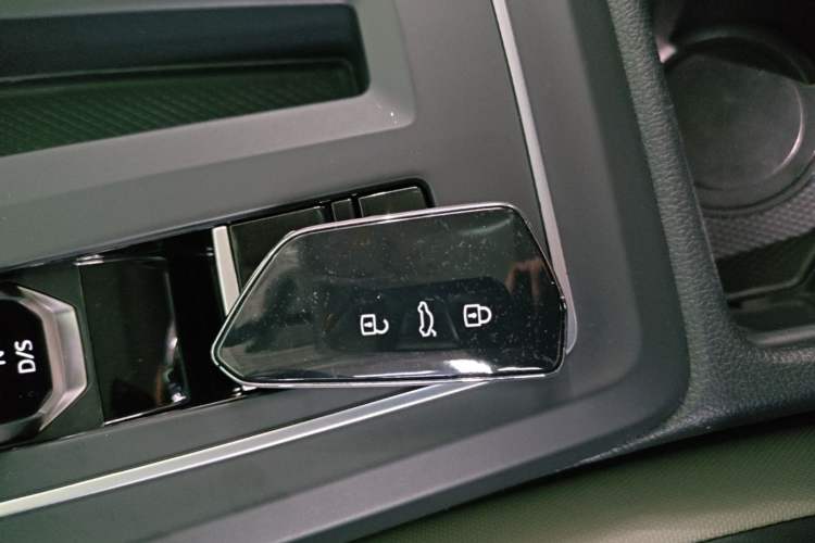 Used Volkswagen Golf 2021 280TSI DSG Pro Vehicle Key