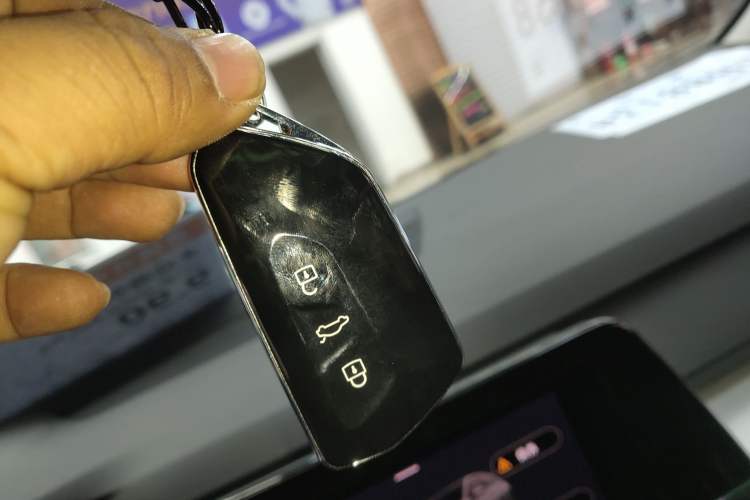 Used Volkswagen Golf 2021 280TSI DSG Pro First Edition Vehicle Key