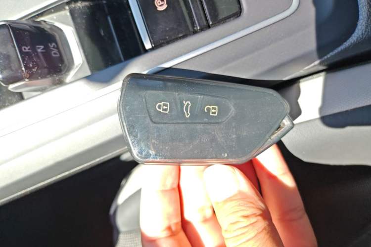 Used Volkswagen Golf 2021 280TSI DSG Pro First Edition Vehicle Key
