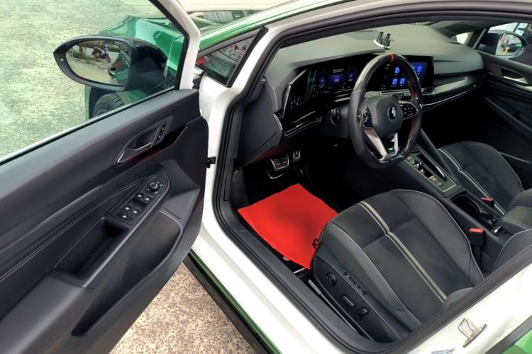 Used Volkswagen Golf 2021 280TSI DSG R-Line Driver Seat