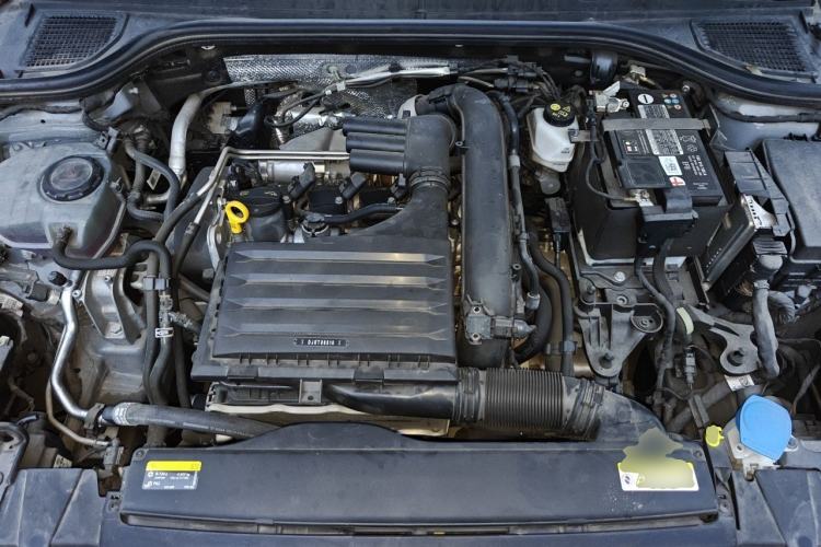 Used Volkswagen Golf 2021 280TSI DSG R-Line Engine Bay