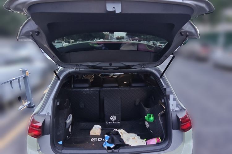 Used Volkswagen Golf 2021 280TSI DSG R-Line Trunk