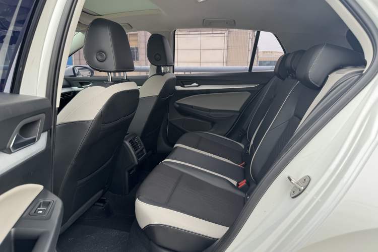 Used Volkswagen Golf 2021 280TSI DSG Pro Interior 5