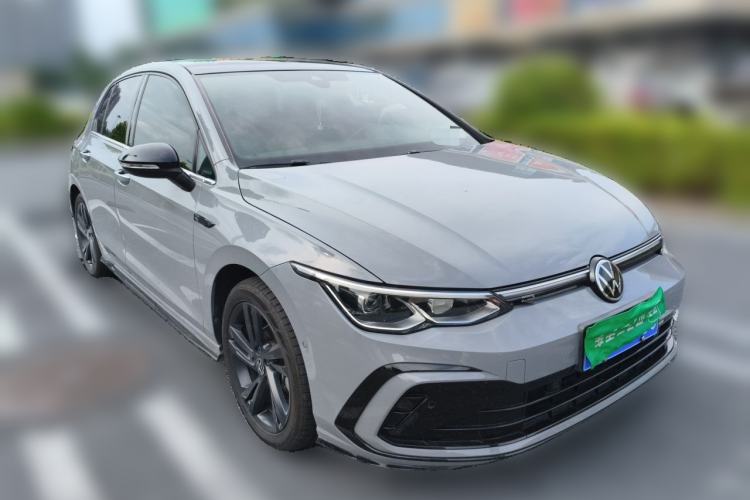 Used Volkswagen Golf 2021 280TSI DSG R-Line Front Right 45 Deg