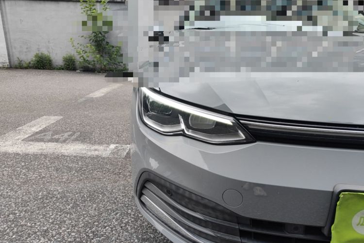 Used Volkswagen Golf 2021 280TSI DSG Pro Right Front Headlight