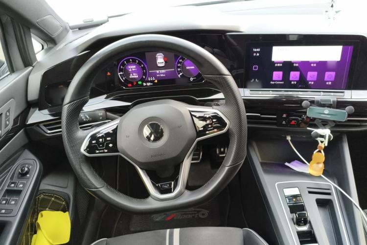 Used Volkswagen Golf 2021 280TSI DSG R-Line Steering Wheel