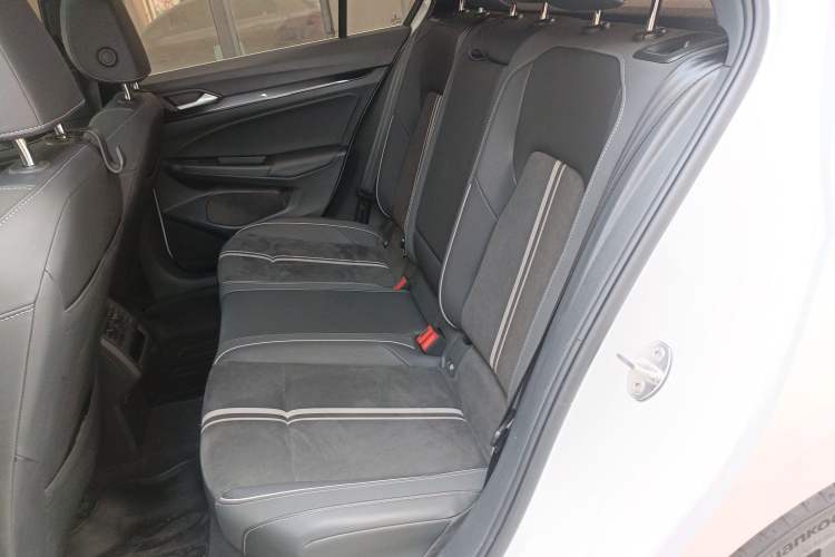 Used Volkswagen Golf 2021 280TSI DSG R-Line Left Rear Seat