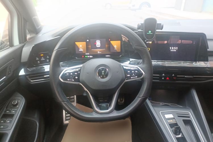 Used Volkswagen Golf 2021 280TSI DSG R-Line Steering Wheel