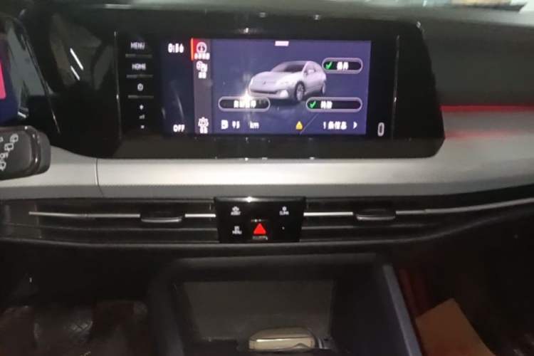 Used Volkswagen Golf 2021 280TSI DSG Pro Audio And AC Panel