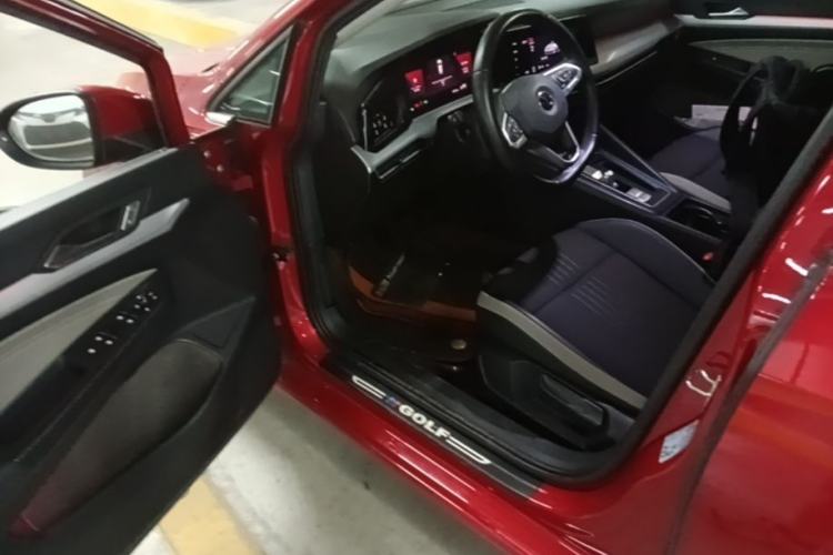 Used Volkswagen Golf 2021 280TSI DSG Pro Driver Seat