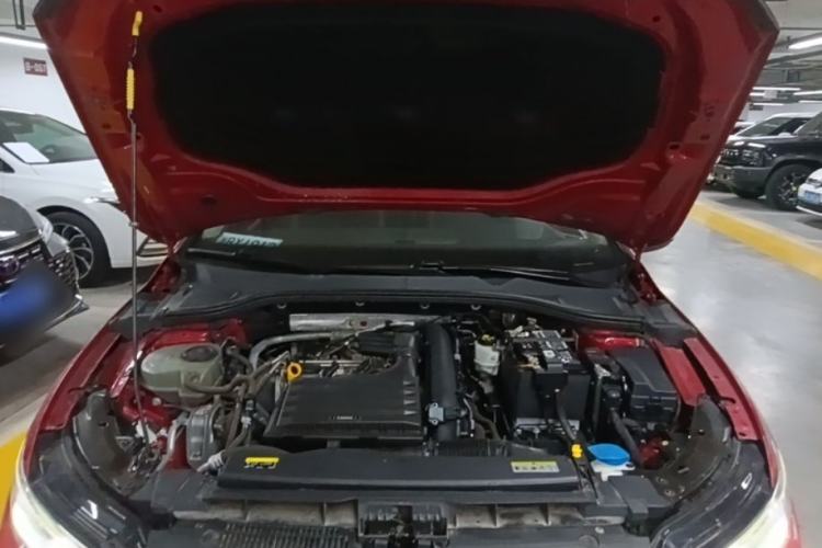 Used Volkswagen Golf 2021 280TSI DSG Pro Engine Bay