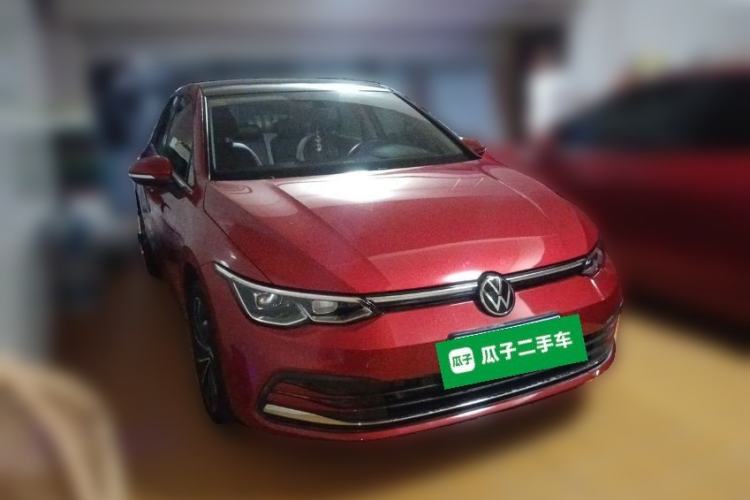 Used Volkswagen Golf 2021 280TSI DSG Pro Front Right 45 Deg