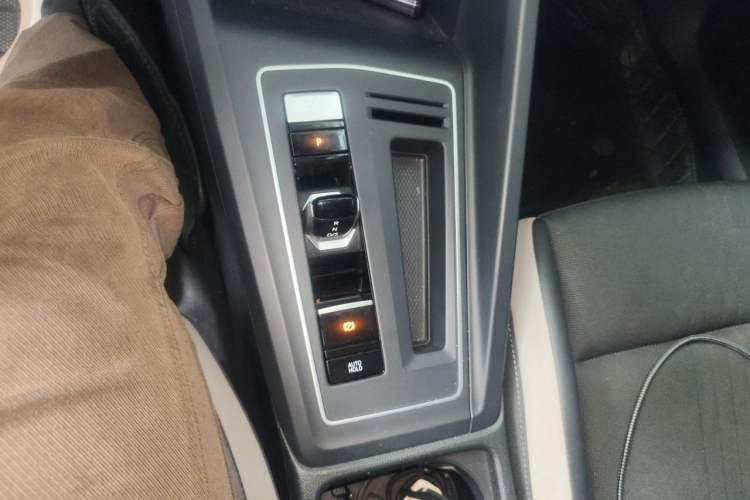 Used Volkswagen Golf 2021 280TSI DSG Pro Gear Lever