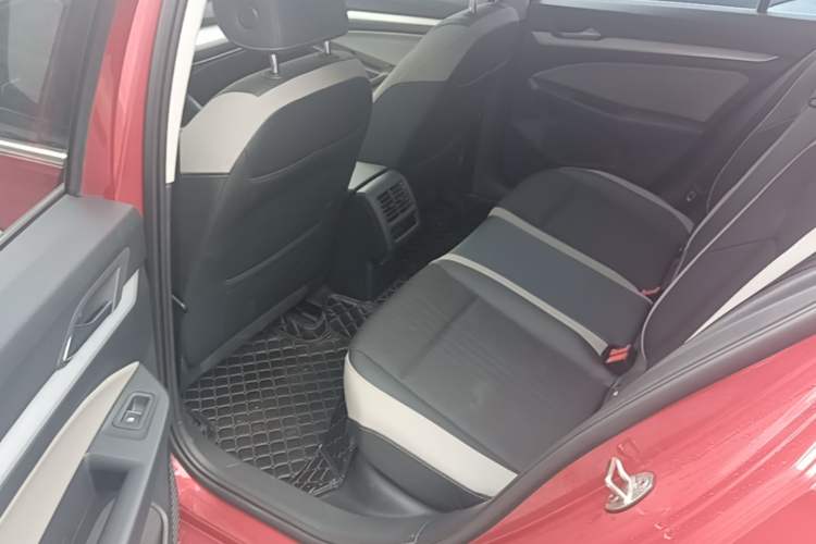 Used Volkswagen Golf 2021 280TSI DSG Pro Left Rear Seat