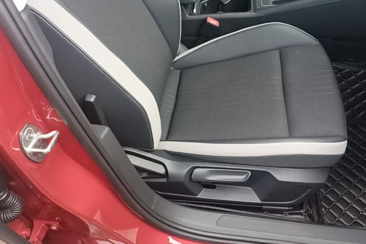 Used Volkswagen Golf 2021 280TSI DSG Pro Right Front Seat
