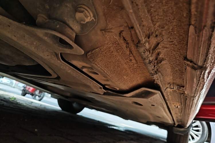 Used Volkswagen Golf 2021 280TSI DSG 30th Anniversary Edition Right Side Sill