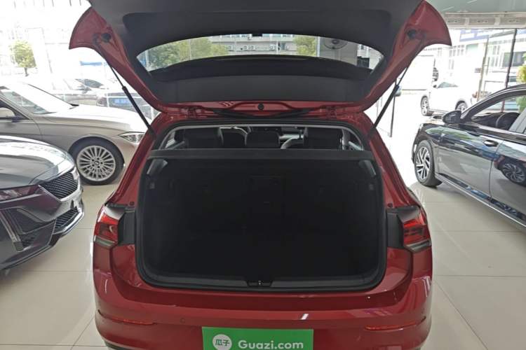 Used Volkswagen Golf 2021 280TSI DSG Pro Trunk
