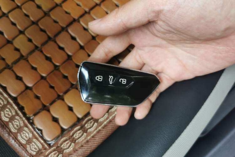 Used Volkswagen Golf 2021 280TSI DSG Pro Vehicle Key