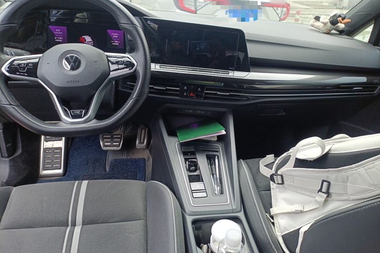 Used Volkswagen Golf 2021 280TSI DSG R-Line Center Console