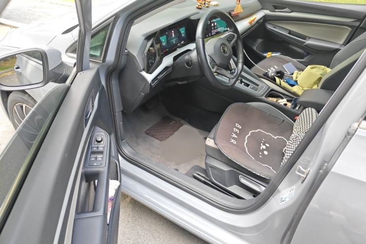 Used Volkswagen Golf 2021 280TSI DSG Pro Driver Seat