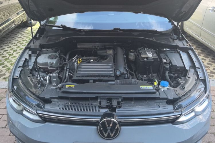 Used Volkswagen Golf 2021 280TSI DSG Pro Engine Bay