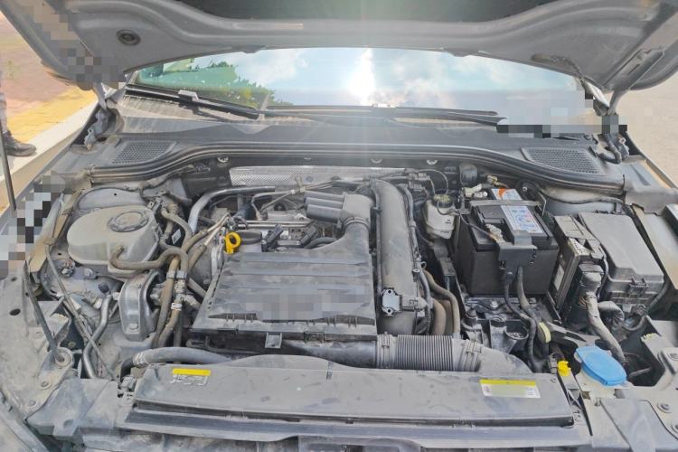 Used Volkswagen Golf 2021 280TSI DSG R-Line Engine Bay