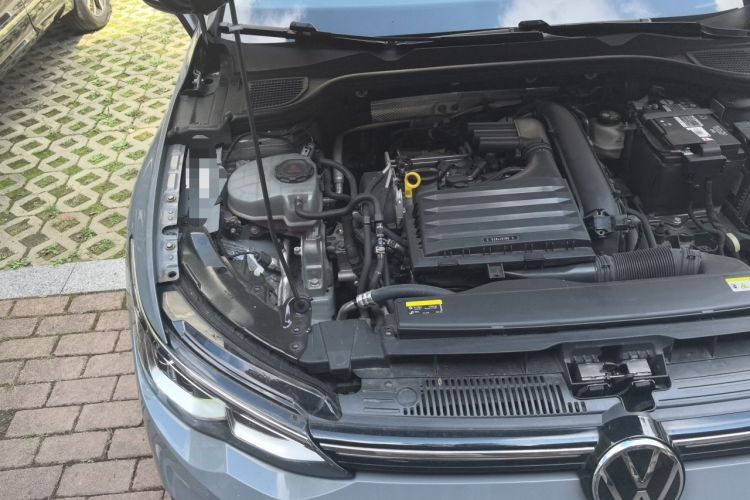 Used Volkswagen Golf 2021 280TSI DSG Pro Engine Bay Right