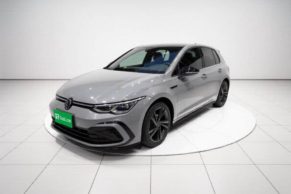 Volkswagen Golf 2021