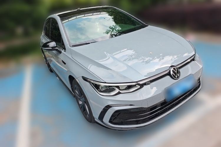 Used Volkswagen Golf 2021 280TSI DSG R-Line Front Right 45 Deg