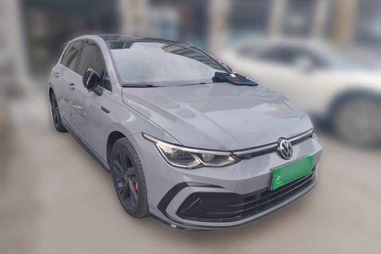 Used Volkswagen Golf 2021 280TSI DSG R-Line Front Right 45 Deg