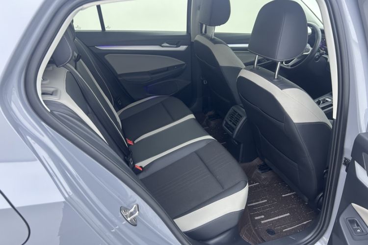 Used Volkswagen Golf 2021 280TSI DSG Pro Interior 3