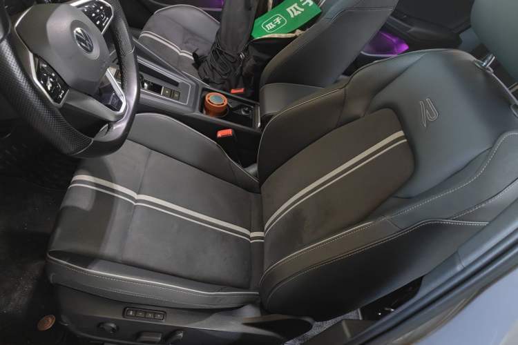 Used Volkswagen Golf 2021 280TSI DSG R-Line Left Front Seat
