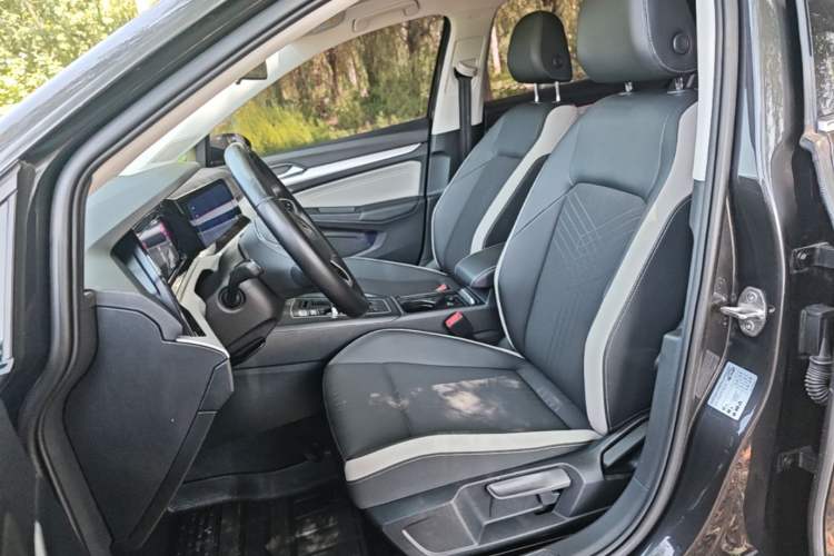 Used Volkswagen Golf 2021 280TSI DSG Pro Left Front Seat