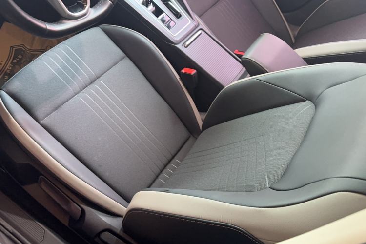 Used Volkswagen Golf 2021 280TSI DSG Pro Left Front Seat