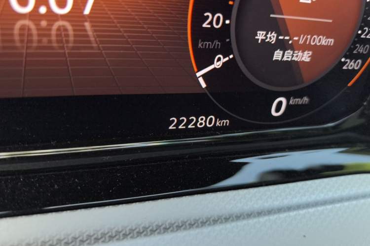 Used Volkswagen Golf 2021 280TSI DSG Pro Odometer Close Up